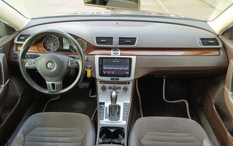 Volkswagen Passat B7, 2012 год, 999 000 рублей, 13 фотография