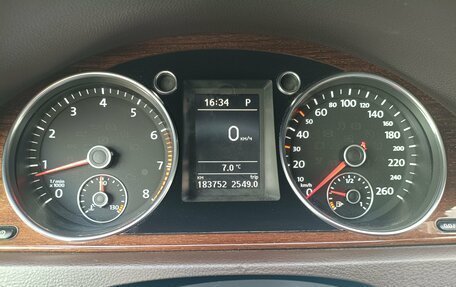 Volkswagen Passat B7, 2012 год, 999 000 рублей, 14 фотография