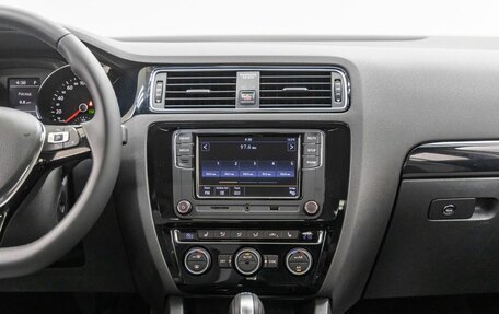 Volkswagen Jetta VI, 2015 год, 1 278 000 рублей, 22 фотография