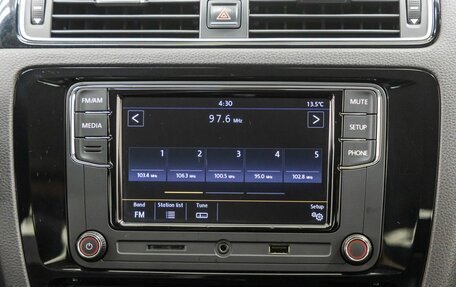 Volkswagen Jetta VI, 2015 год, 1 278 000 рублей, 24 фотография