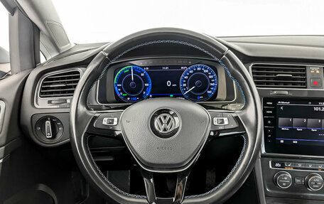 Volkswagen Golf VII, 2019 год, 2 270 000 рублей, 21 фотография
