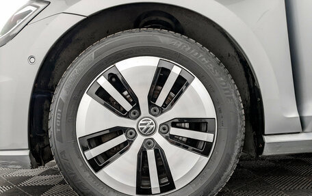 Volkswagen Golf VII, 2019 год, 2 270 000 рублей, 18 фотография