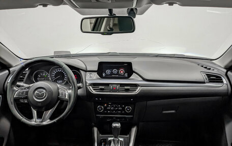 Mazda 6, 2016 год, 1 850 000 рублей, 14 фотография