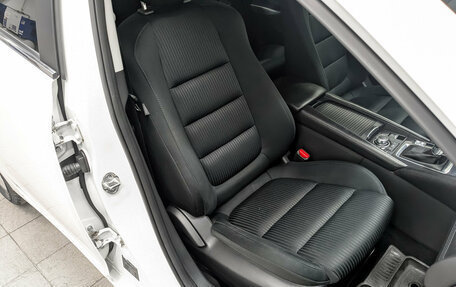 Mazda 6, 2016 год, 1 850 000 рублей, 22 фотография