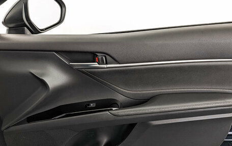 Toyota Camry, 2019 год, 2 900 000 рублей, 25 фотография
