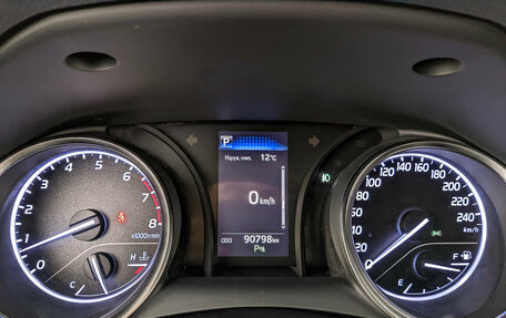 Toyota Camry, 2019 год, 2 900 000 рублей, 16 фотография