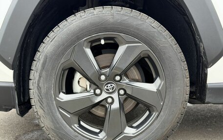 Toyota RAV4, 2022 год, 3 890 000 рублей, 8 фотография