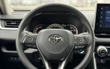 Toyota RAV4, 2022 год, 3 890 000 рублей, 21 фотография