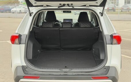 Toyota RAV4, 2022 год, 3 890 000 рублей, 31 фотография