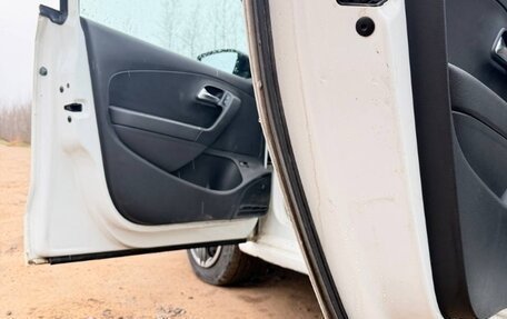 Volkswagen Polo VI (EU Market), 2018 год, 670 000 рублей, 11 фотография