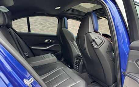 BMW 3 серия, 2019 год, 5 650 000 рублей, 15 фотография