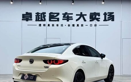 Mazda 3, 2022 год, 1 740 000 рублей, 15 фотография