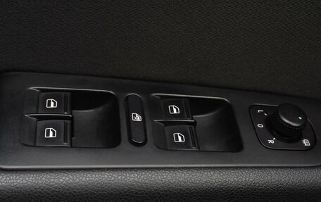 Skoda Superb III рестайлинг, 2014 год, 1 165 000 рублей, 17 фотография