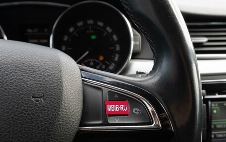 Skoda Superb III рестайлинг, 2014 год, 1 165 000 рублей, 22 фотография