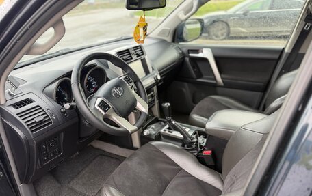 Toyota Land Cruiser Prado 150 рестайлинг 2, 2012 год, 2 750 000 рублей, 5 фотография