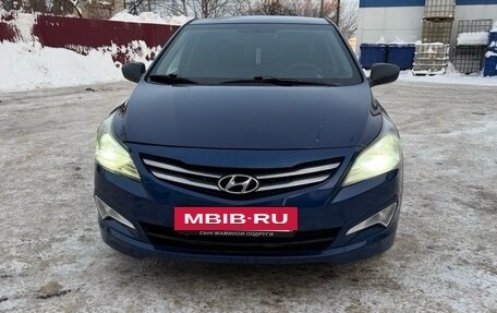 Hyundai Solaris II рестайлинг, 2015 год, 550 000 рублей, 4 фотография