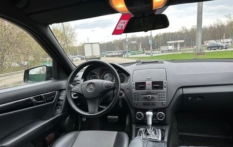 Mercedes-Benz C-Класс, 2010 год, 1 100 000 рублей, 13 фотография