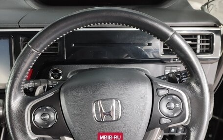 Honda Stepwgn IV, 2015 год, 1 690 000 рублей, 19 фотография