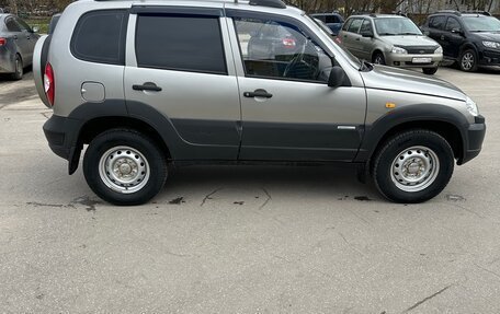 Chevrolet Niva I рестайлинг, 2010 год, 399 000 рублей, 6 фотография