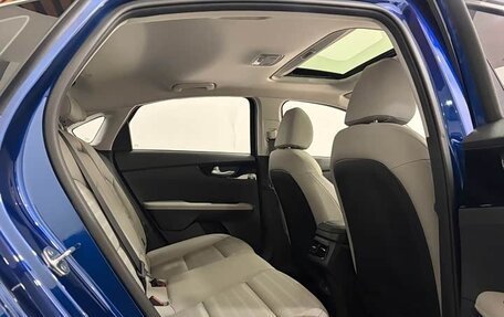 KIA K3, 2023 год, 1 719 999 рублей, 9 фотография