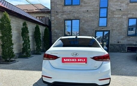 Hyundai Solaris II рестайлинг, 2017 год, 795 000 рублей, 6 фотография