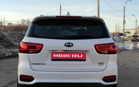 KIA Sorento III Prime рестайлинг, 2018 год, 3 200 000 рублей, 5 фотография