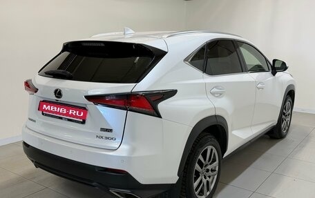 Lexus NX I, 2019 год, 2 880 000 рублей, 6 фотография