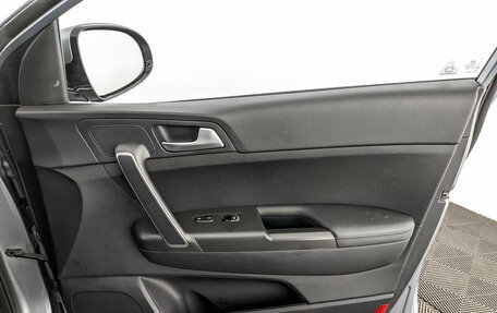 KIA Sportage IV рестайлинг, 2019 год, 2 250 000 рублей, 26 фотография