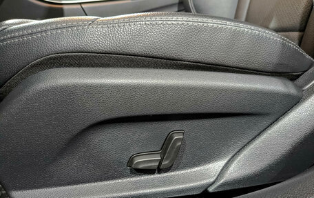 Mercedes-Benz C-Класс, 2019 год, 3 550 000 рублей, 28 фотография