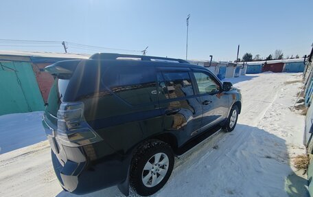 Toyota Land Cruiser Prado 150 рестайлинг 2, 2017 год, 5 185 000 рублей, 4 фотография