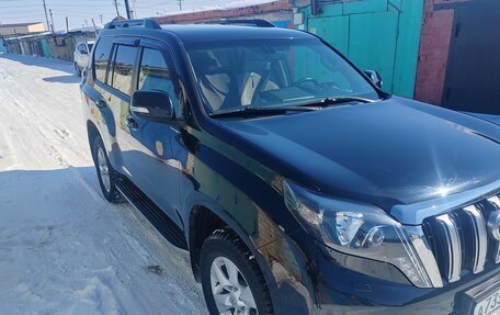 Toyota Land Cruiser Prado 150 рестайлинг 2, 2017 год, 5 185 000 рублей, 6 фотография