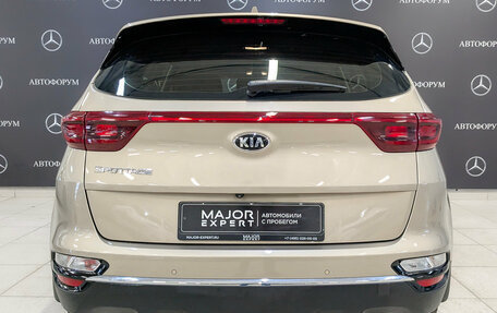 KIA Sportage IV рестайлинг, 2020 год, 2 350 000 рублей, 6 фотография