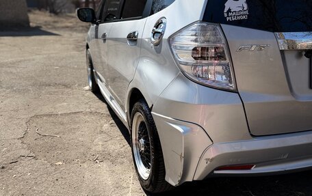 Honda Fit III, 2011 год, 850 000 рублей, 5 фотография