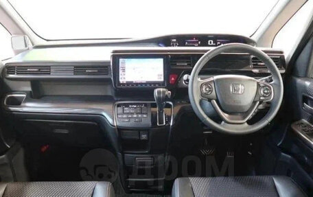 Honda Stepwgn IV, 2016 год, 1 340 007 рублей, 11 фотография