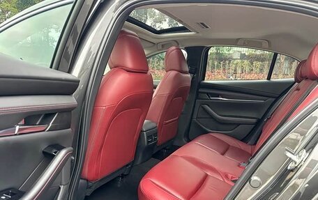 Mazda 3, 2022 год, 1 650 000 рублей, 9 фотография