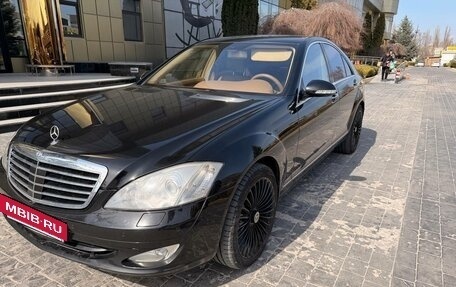 Mercedes-Benz S-Класс, 2007 год, 1 600 000 рублей, 12 фотография