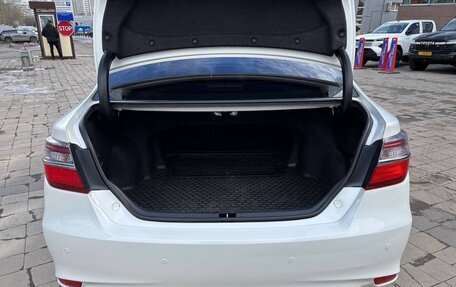 Toyota Camry, 2017 год, 2 050 000 рублей, 14 фотография