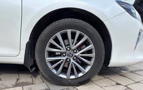 Toyota Camry, 2017 год, 2 050 000 рублей, 16 фотография