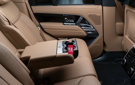 Land Rover Range Rover IV рестайлинг, 2026 год, 22 950 000 рублей, 21 фотография