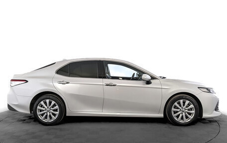 Toyota Camry, 2020 год, 3 260 000 рублей, 4 фотография