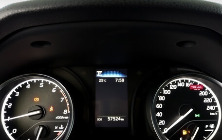 Toyota Camry, 2020 год, 3 260 000 рублей, 13 фотография