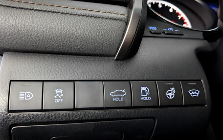 Toyota Camry, 2020 год, 3 260 000 рублей, 30 фотография