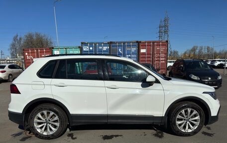 Volkswagen Tiguan II, 2021 год, 2 499 000 рублей, 4 фотография