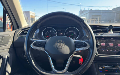 Volkswagen Tiguan II, 2021 год, 2 499 000 рублей, 10 фотография