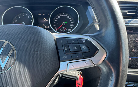 Volkswagen Tiguan II, 2021 год, 2 499 000 рублей, 12 фотография