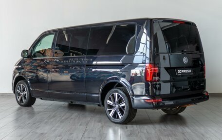 Volkswagen Multivan T6 рестайлинг, 2020 год, 6 399 000 рублей, 2 фотография