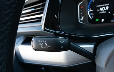 Volkswagen Multivan T6 рестайлинг, 2020 год, 6 399 000 рублей, 14 фотография