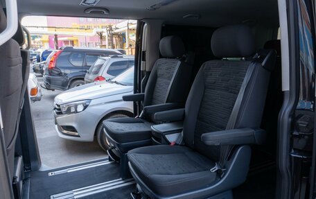 Volkswagen Multivan T6 рестайлинг, 2020 год, 6 399 000 рублей, 10 фотография