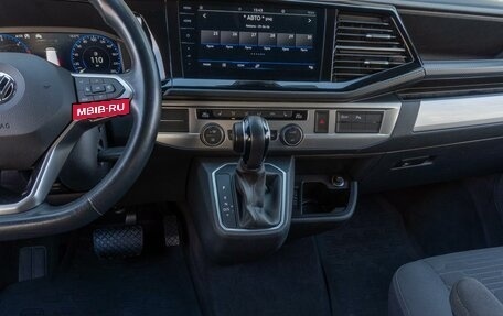 Volkswagen Multivan T6 рестайлинг, 2020 год, 6 399 000 рублей, 22 фотография