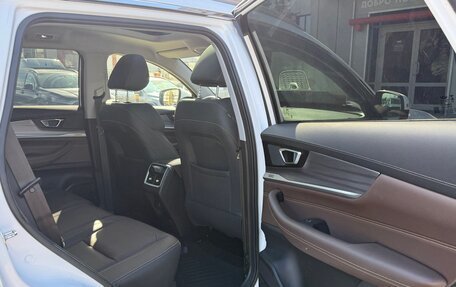 Chery Tiggo 8 Pro, 2022 год, 1 999 000 рублей, 29 фотография